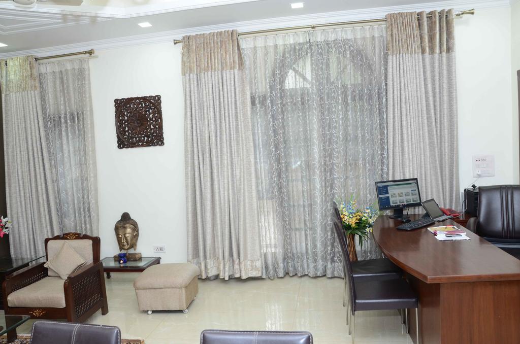 Namaste Apartments New Delhi Eksteriør bilde
