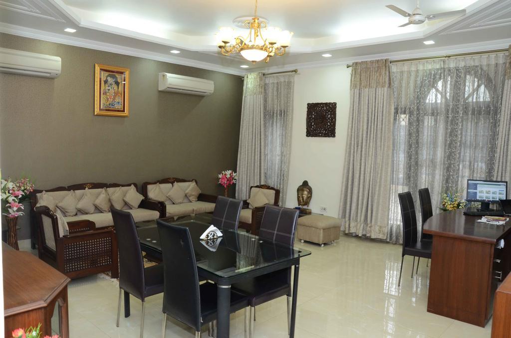 Namaste Apartments New Delhi Eksteriør bilde